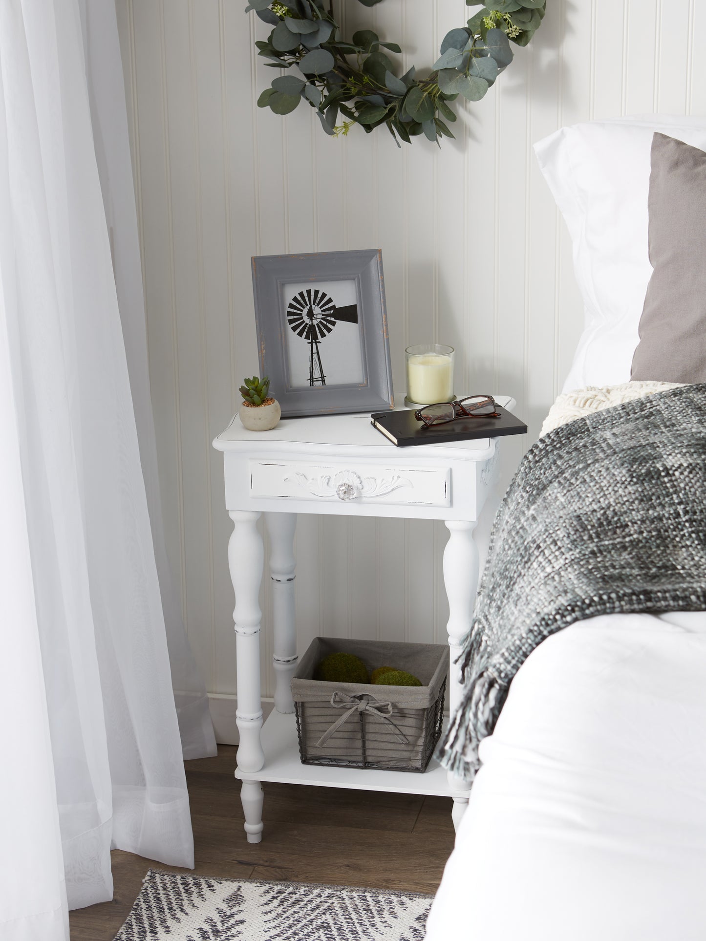 CARVED WHITE SIDE TABLE