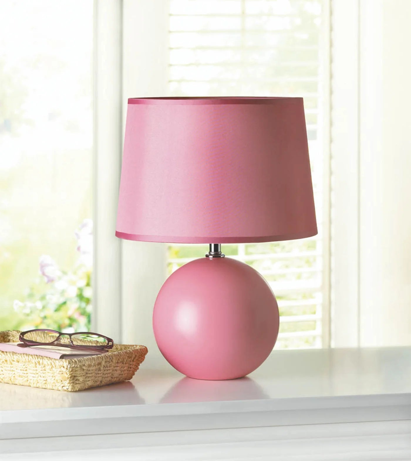 PINK ROUND BASE TABLE LAMP