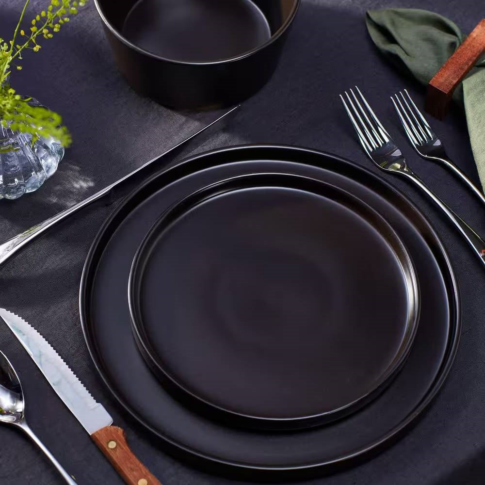 16-Piece Matte Black Stoneware Dinnerware Set - Service for 4